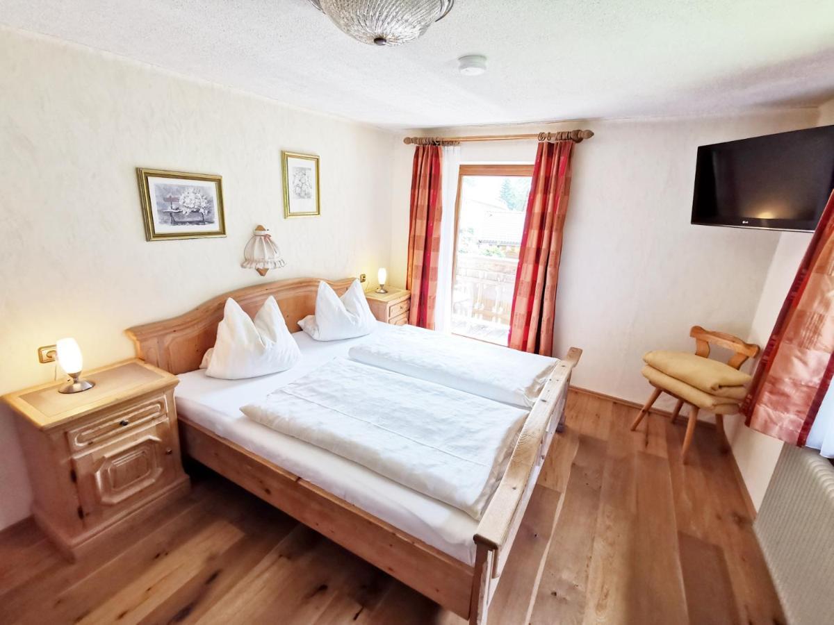 Haus Marienheim Bed & Breakfast Хайлигенблут Екстериор снимка